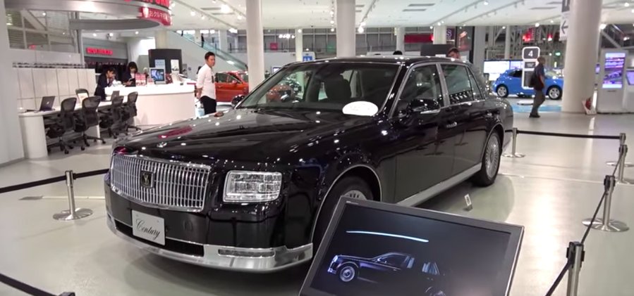 Video Proves The 2018 Toyota Century Is Truly Special