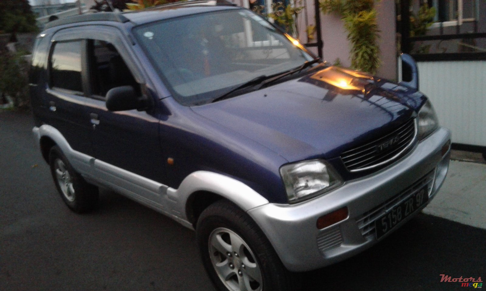 1997' Daihatsu Terios photo #1