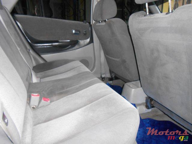 2004' Mazda 323 photo #5