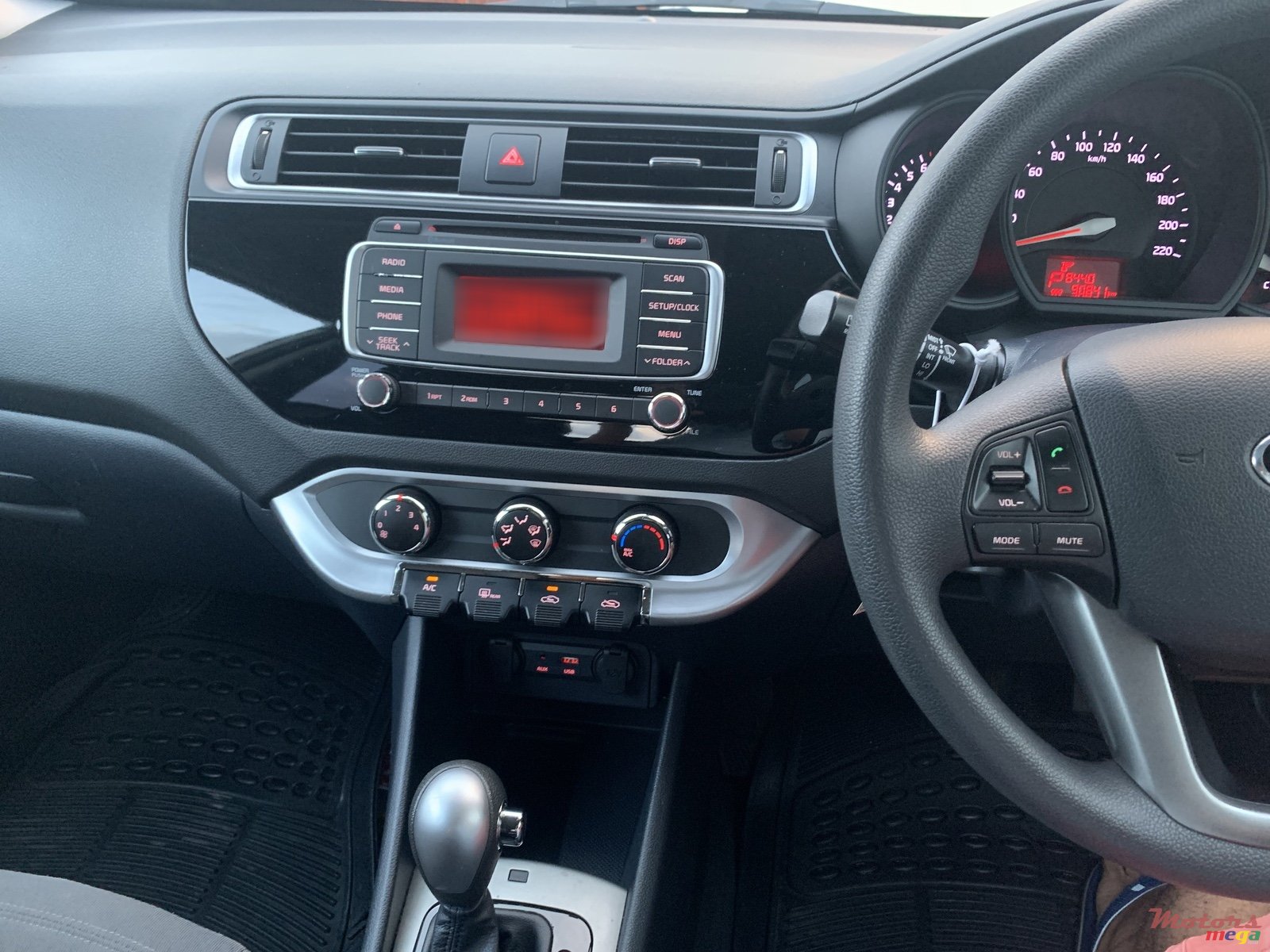 2017' Kia Rio photo #7