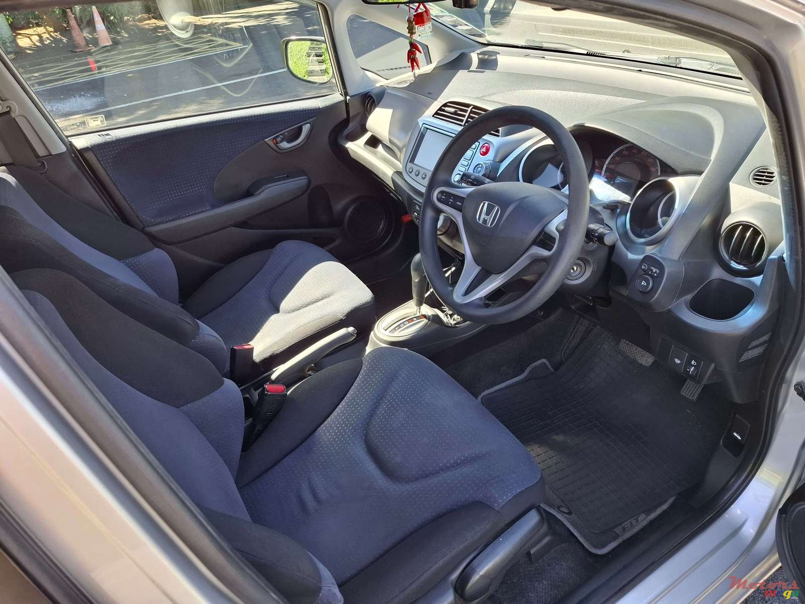 2008' Honda Fit photo #4