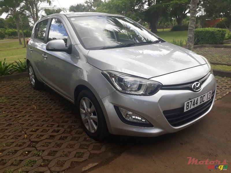 2013' Hyundai i20 Only 58,000Kms! photo #2