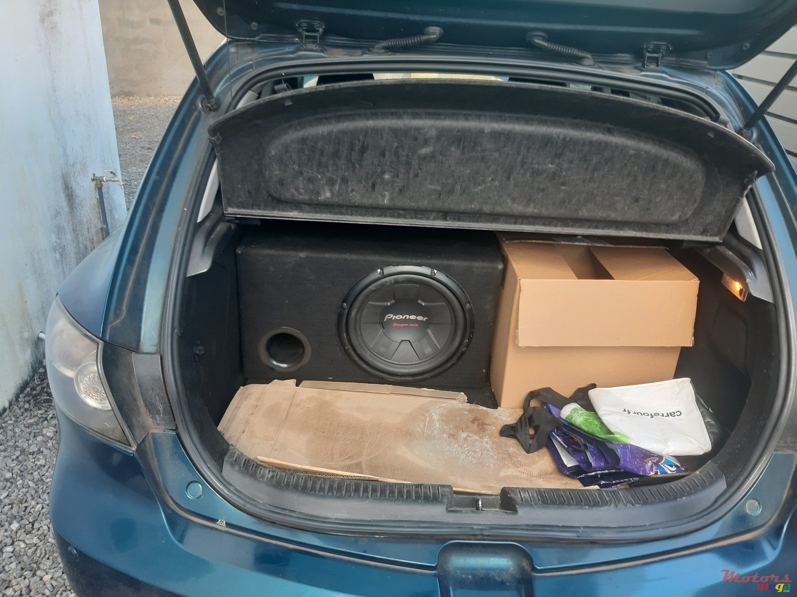 2006' Mazda Axela photo #4