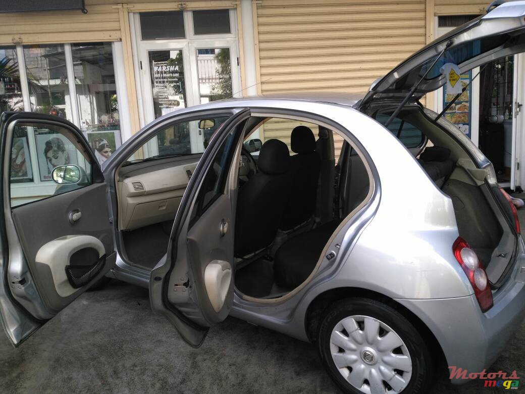 2004' Nissan March photo #3