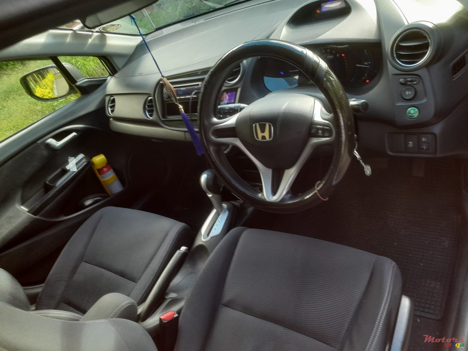 2012' Honda Insight photo #6
