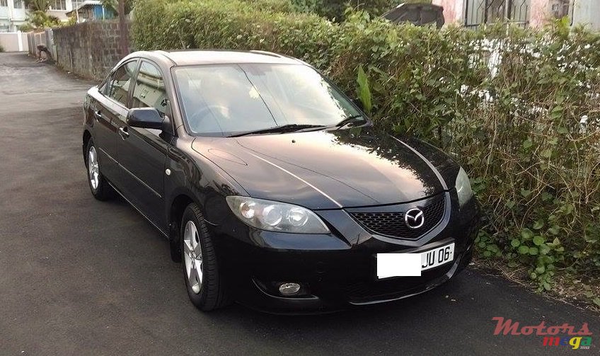 2006' Mazda 3 manual photo #1