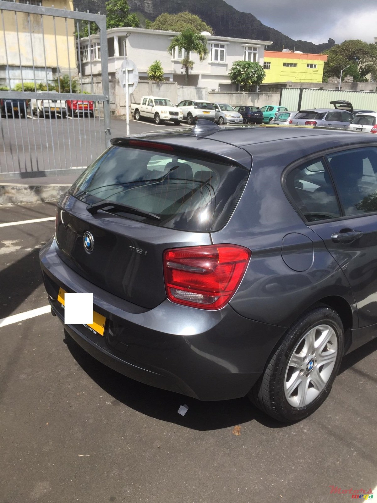 2012' BMW 1 Series Twin Turbo photo #4