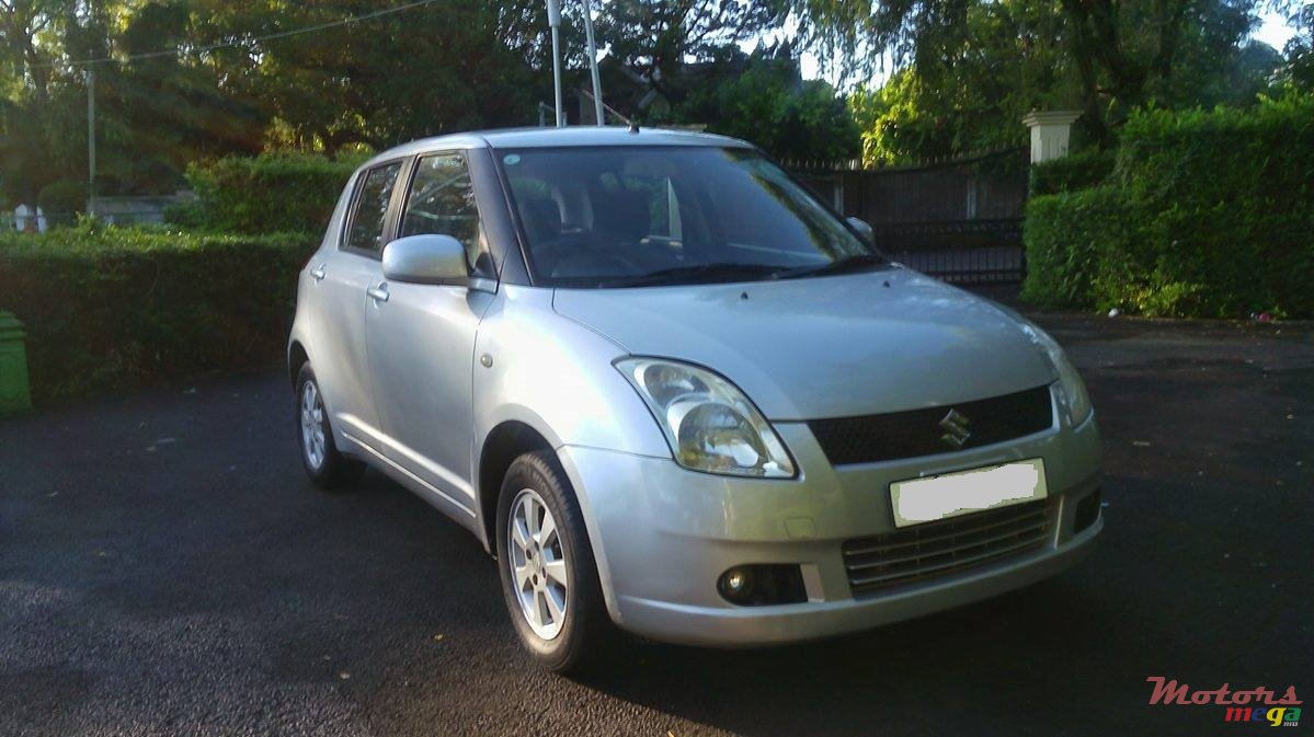 2007' Suzuki Swift photo #1
