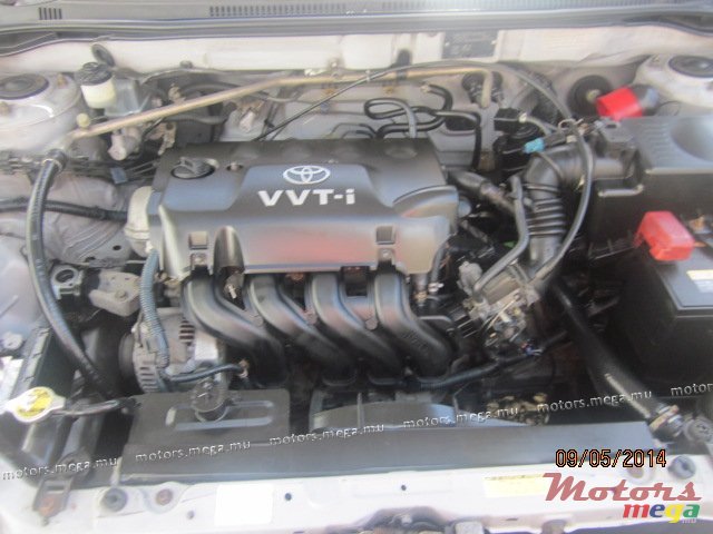 2000' Toyota photo #5