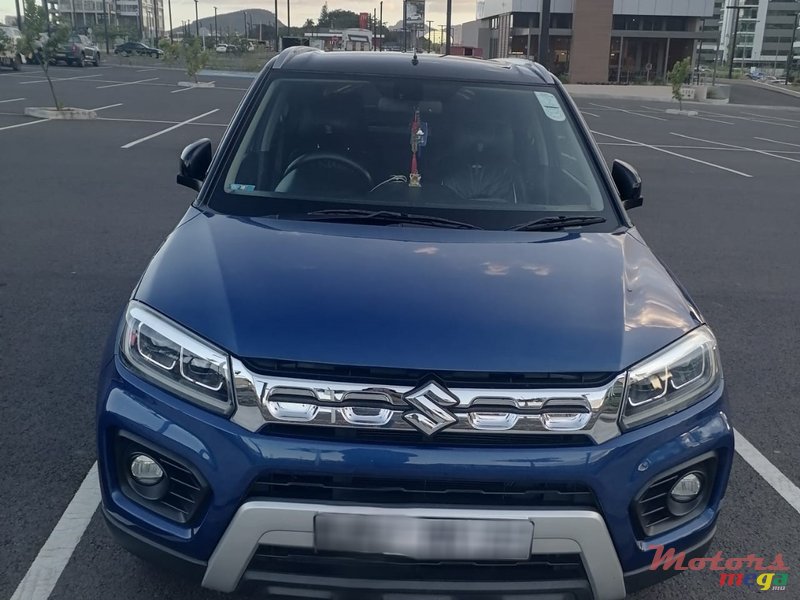 2022' Suzuki Vitara Brezza photo #2