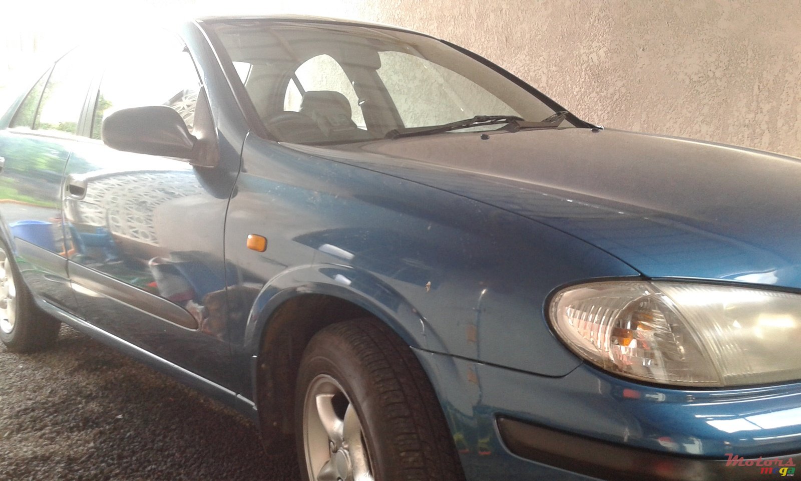 2000' Nissan Sunny photo #2