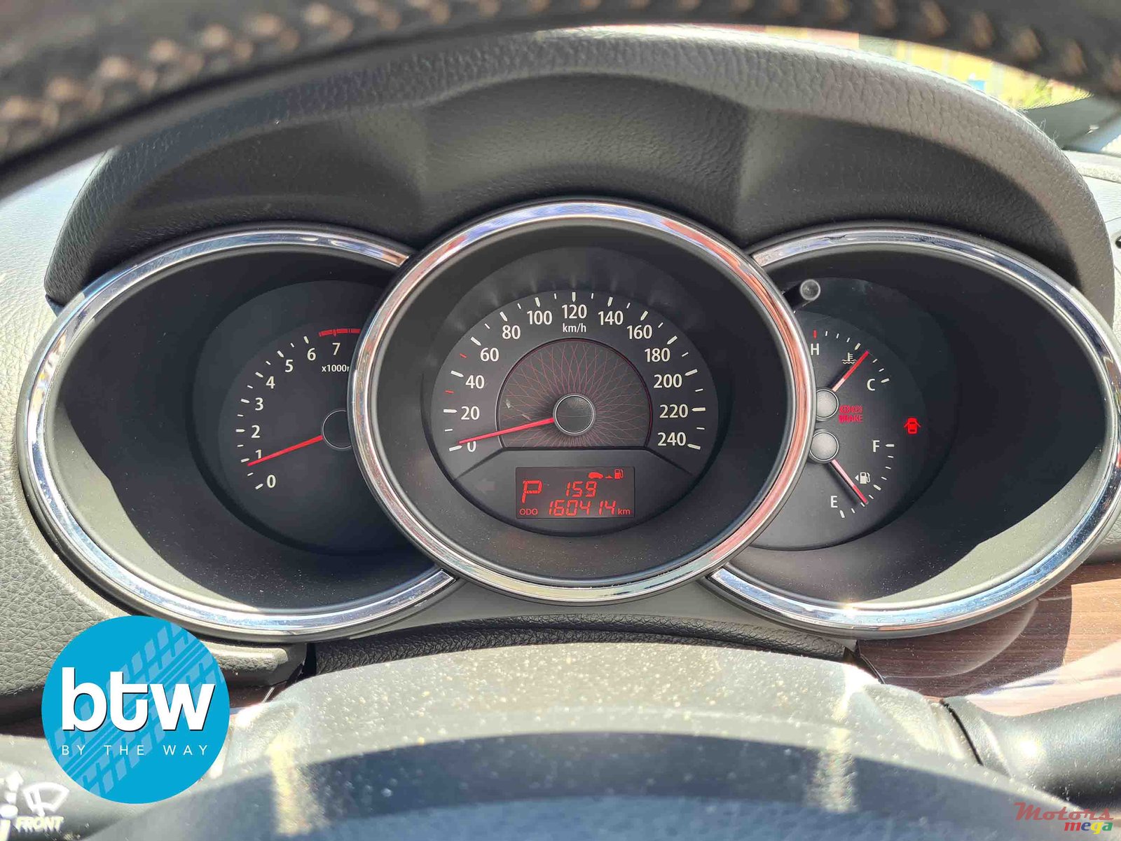 2011' Kia Sorento photo #7