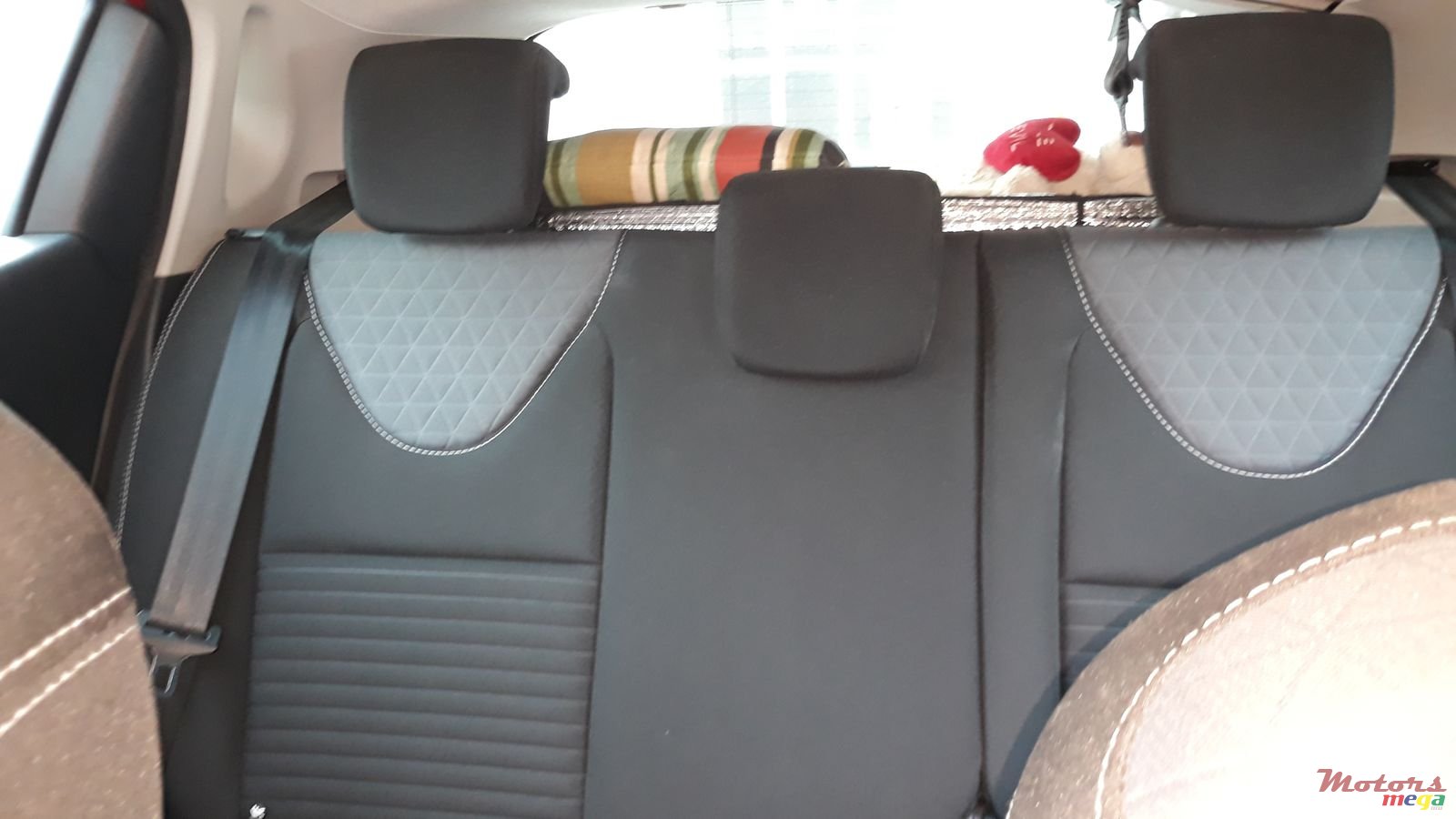 2015' Renault Clio photo #5