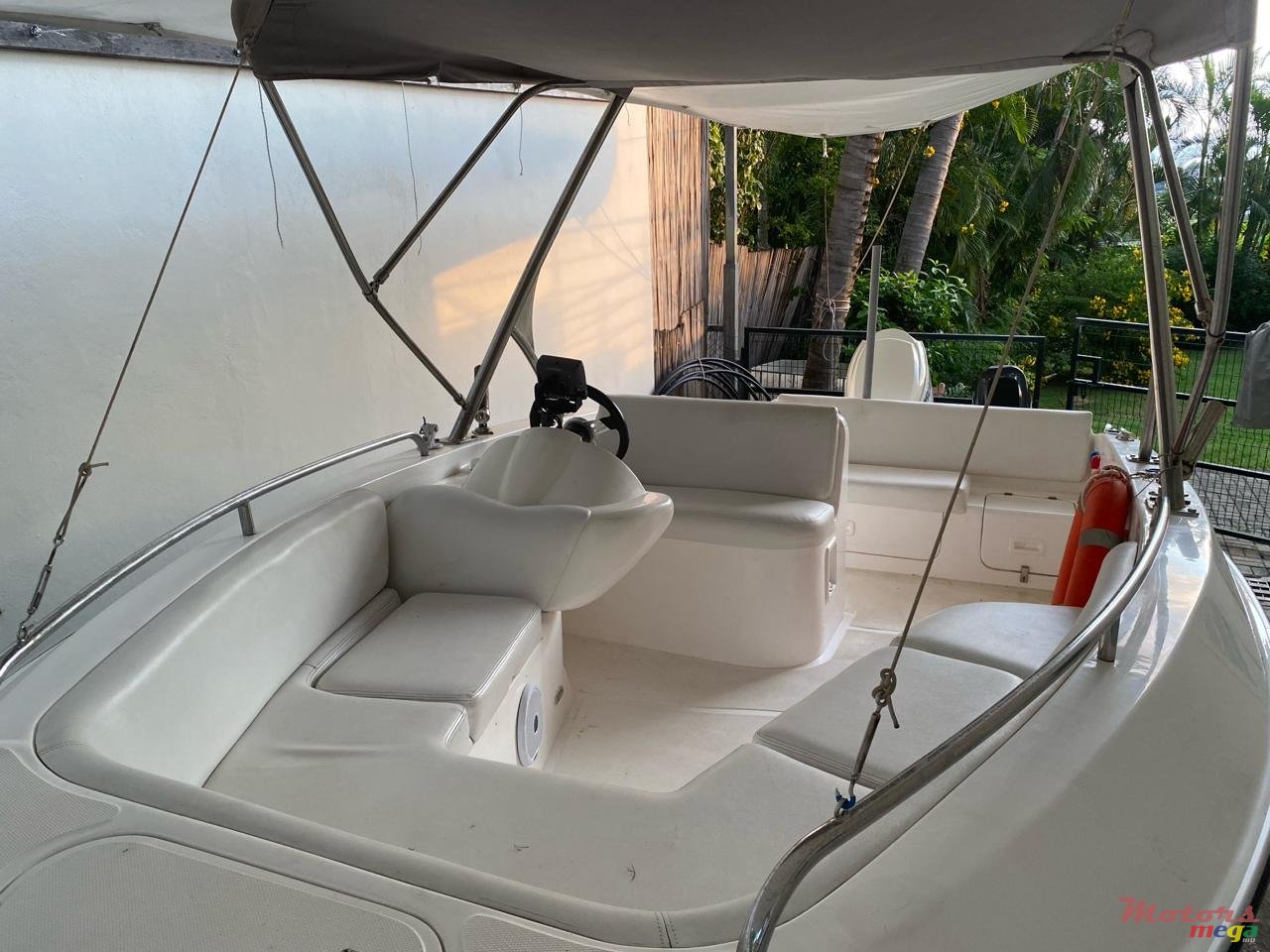 2016' Evinrude* photo #4