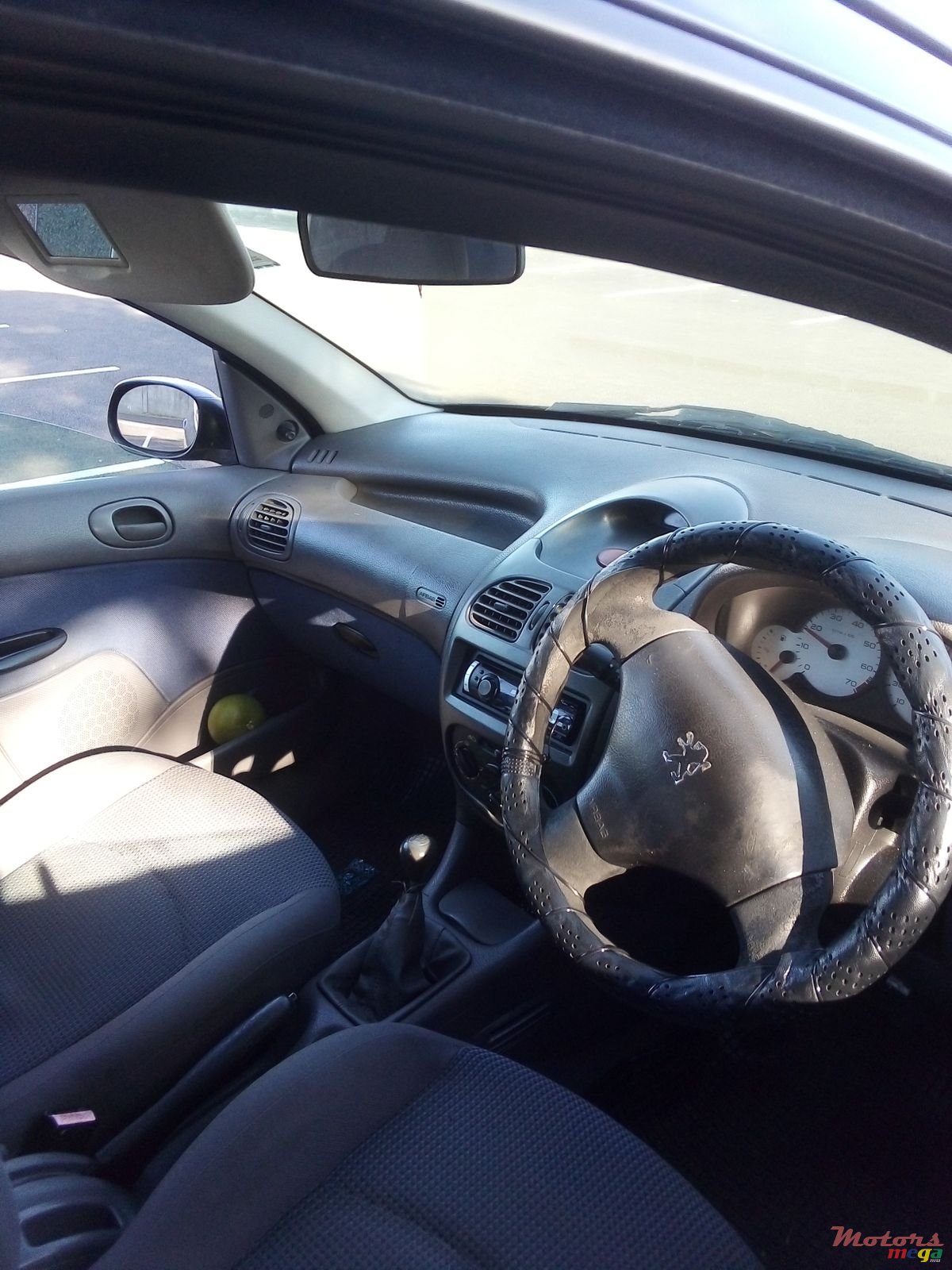 2004' Peugeot 206 photo #2