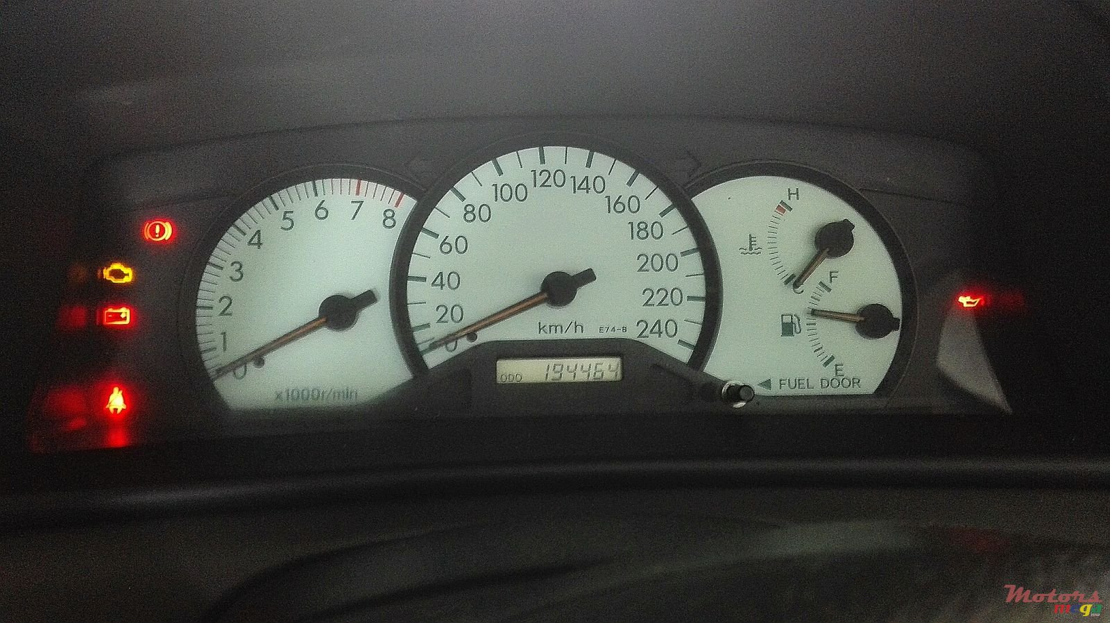 2005' Toyota Corolla photo #4