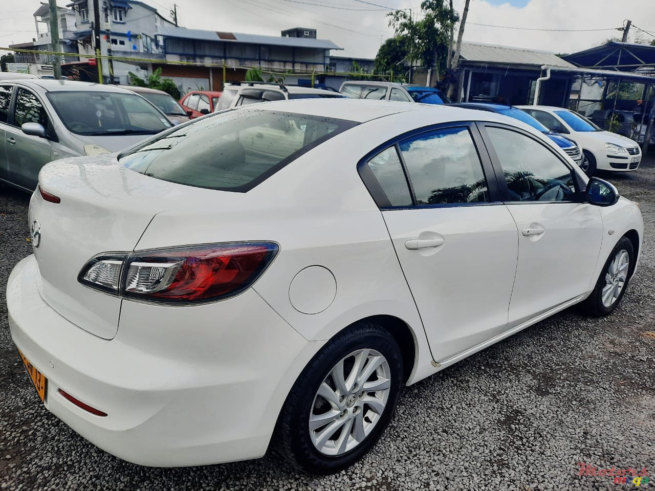 2013' Mazda 3 photo #6