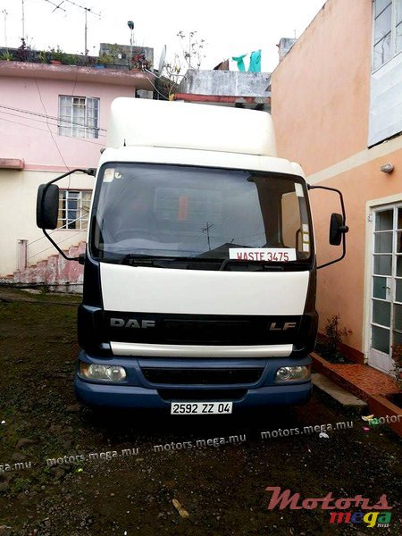 2004' DAF 45 photo #2