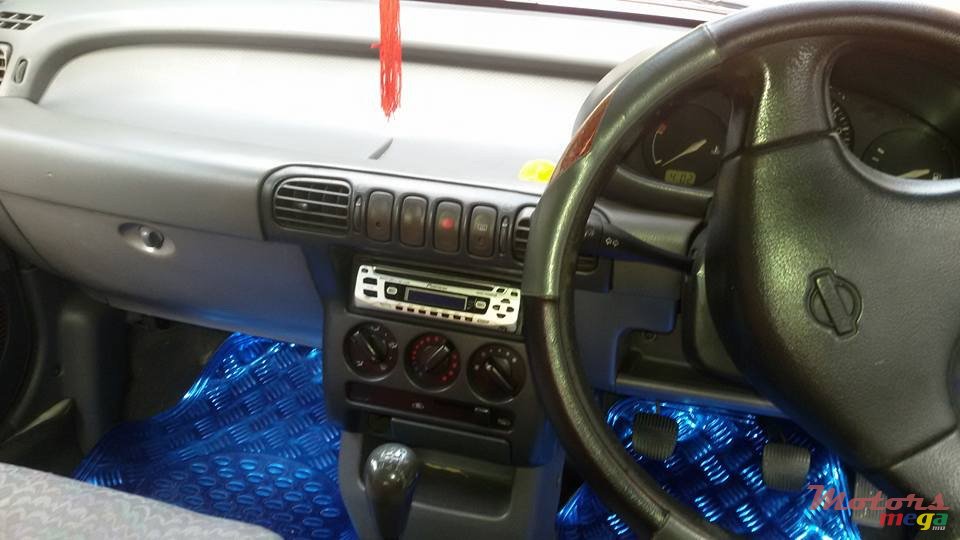 1996' Nissan Micra K11 photo #2