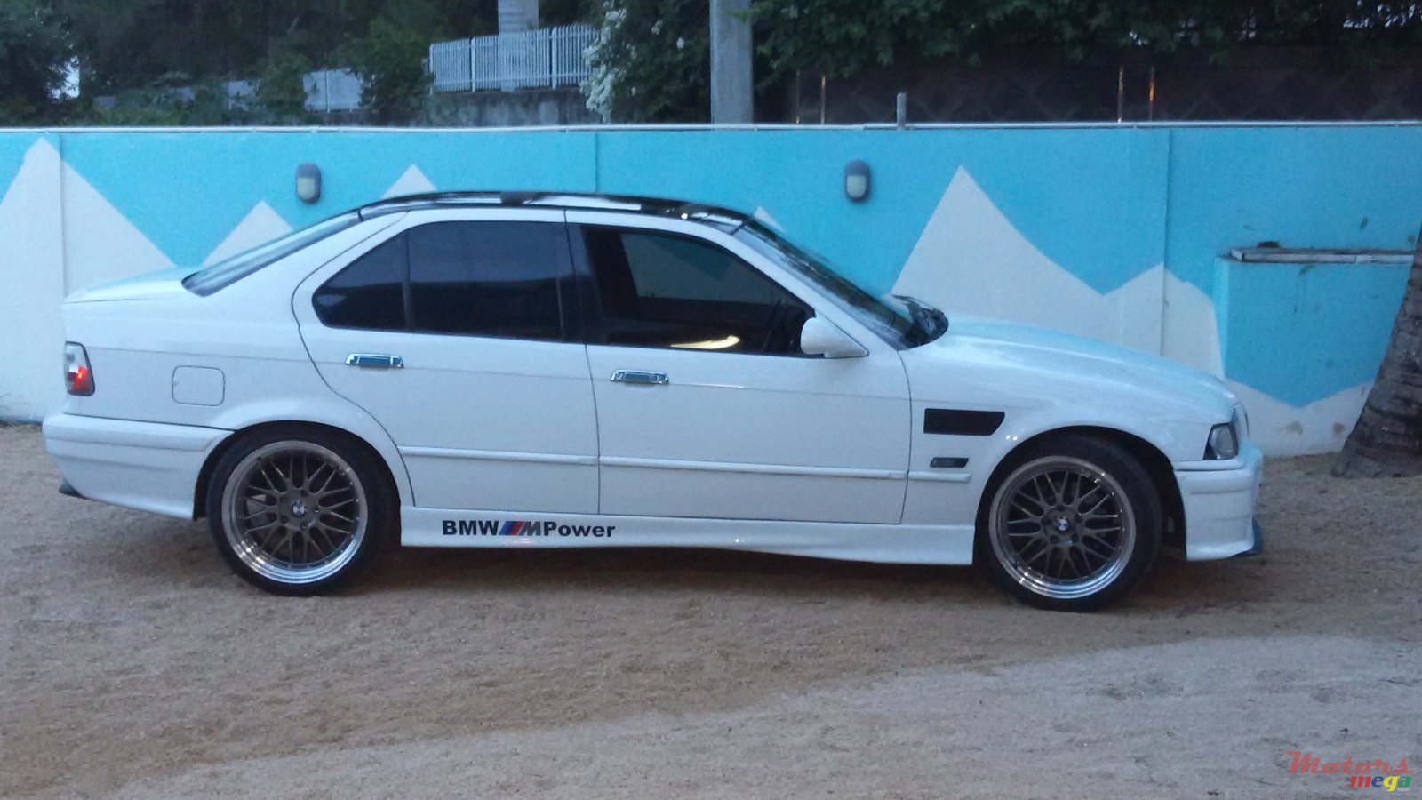 1994' BMW 316 photo #1