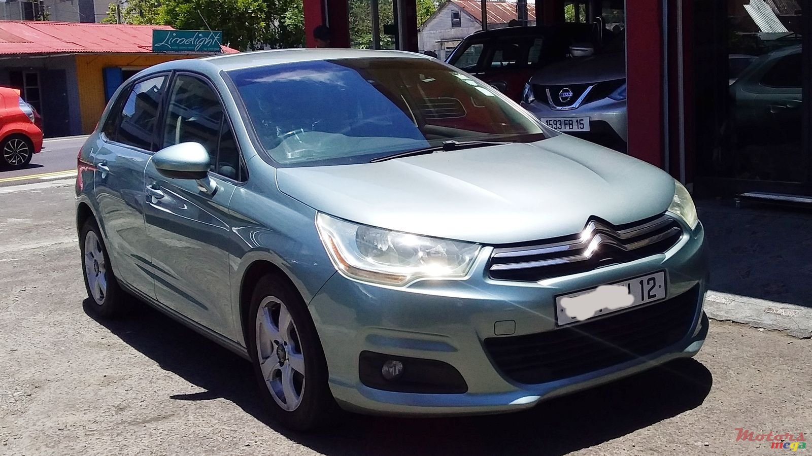 2012' Citroen C4 photo #1