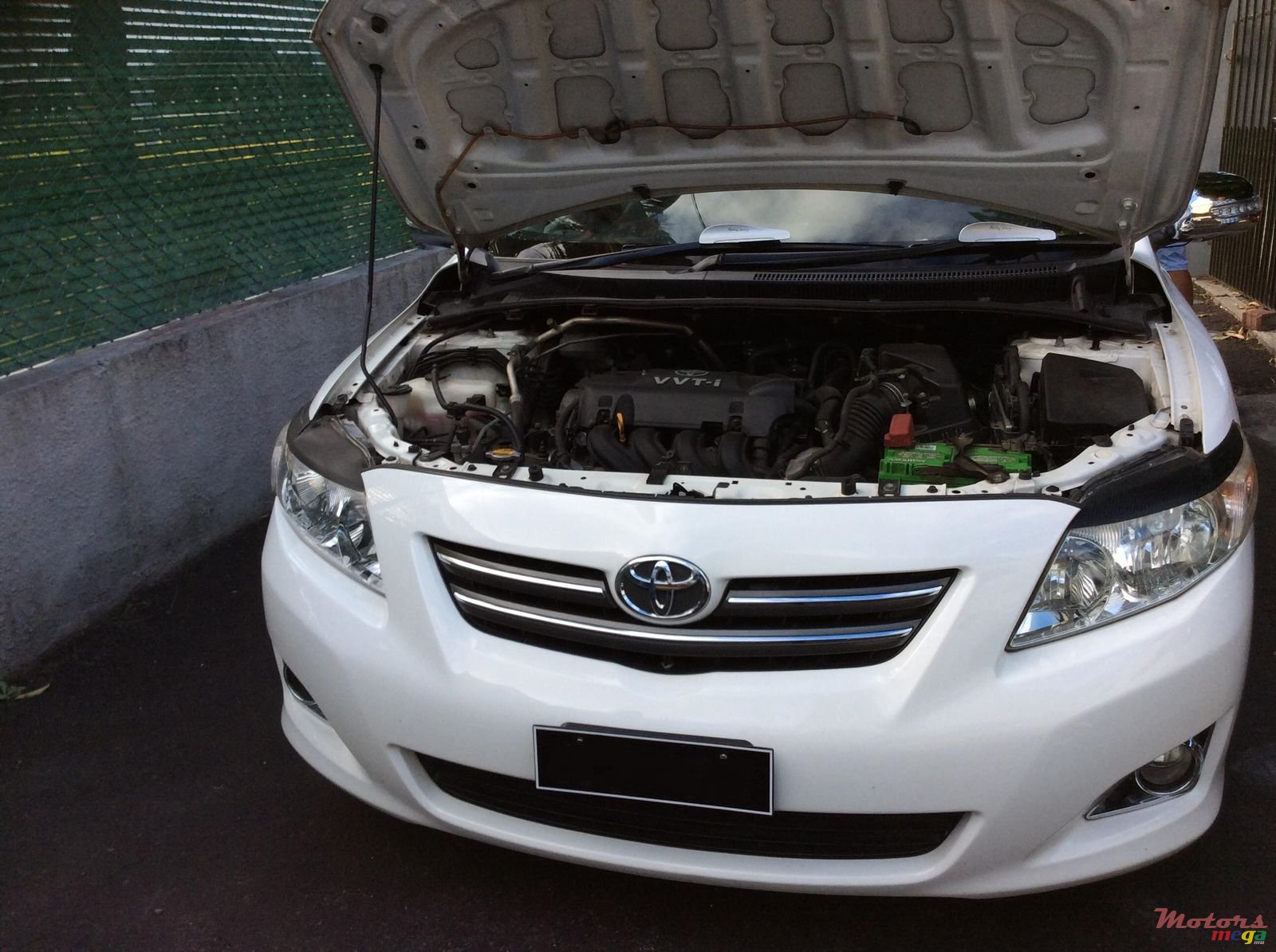 2009' Toyota Corolla photo #4