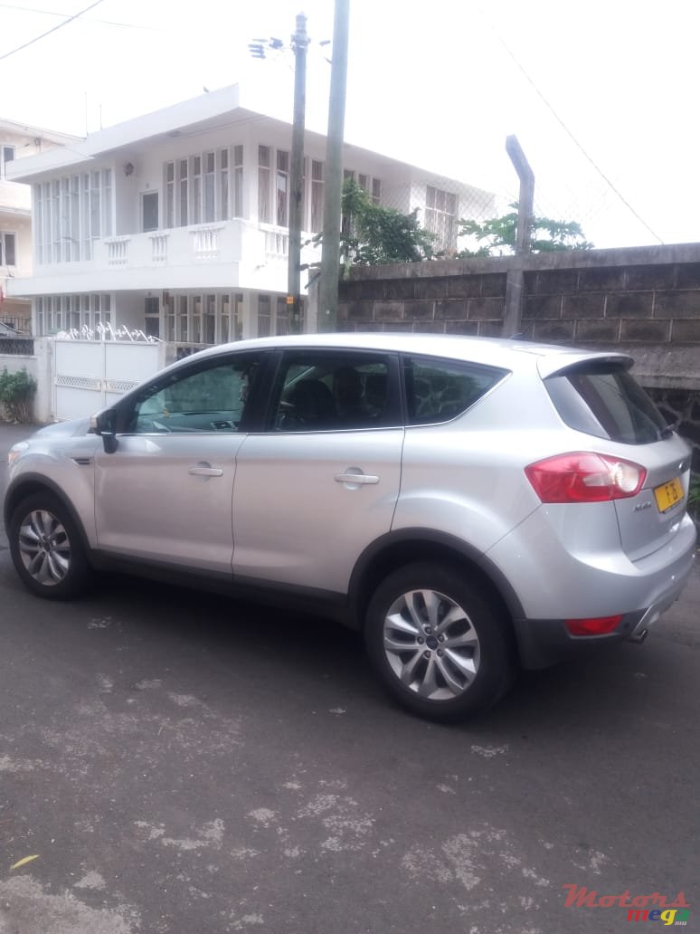 2011' Ford Kuga photo #1