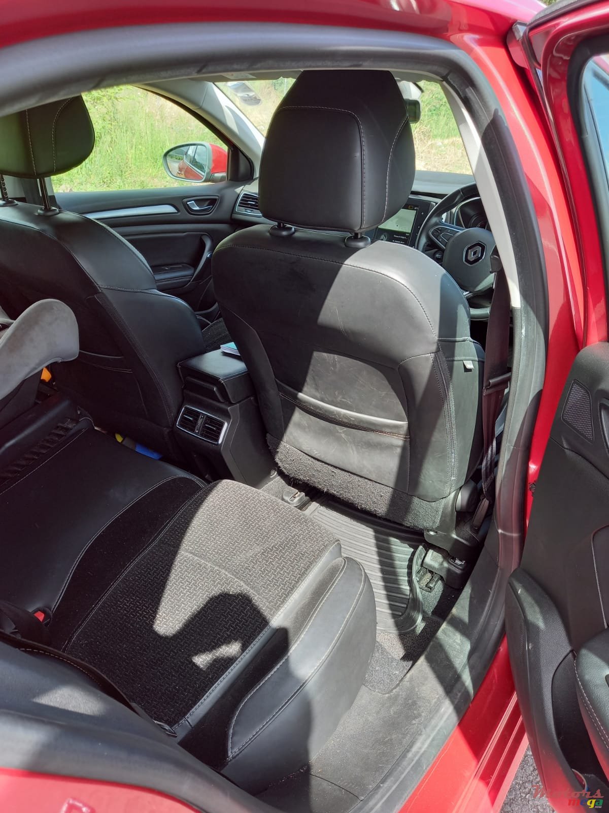 2020' Renault Megane photo #4