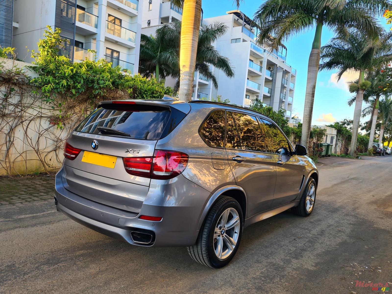 2015' BMW X5 M package 2.5d automatic photo #2