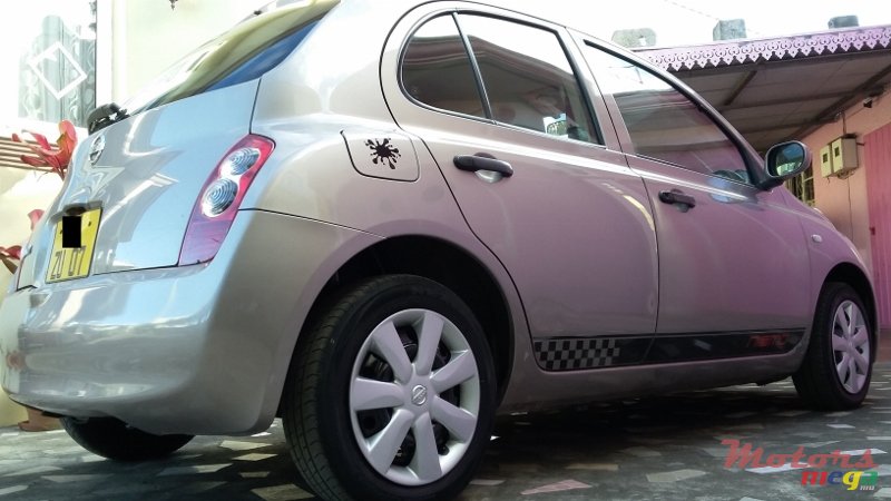 2007' Nissan March photo #7