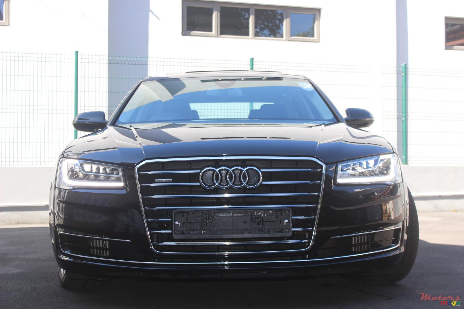 2015' Audi A8 photo #7