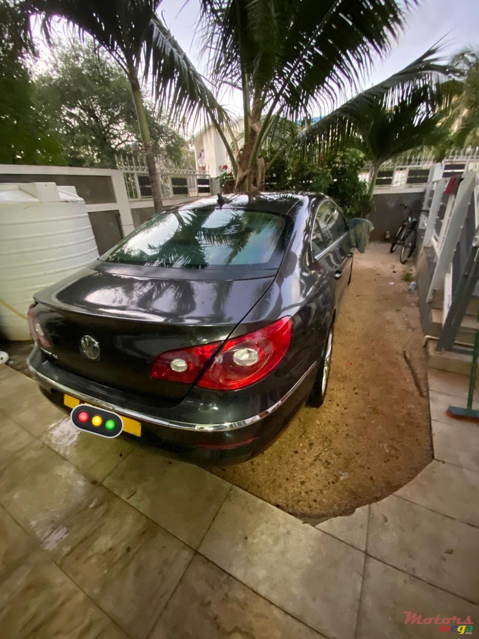 2011' Volkswagen photo #1