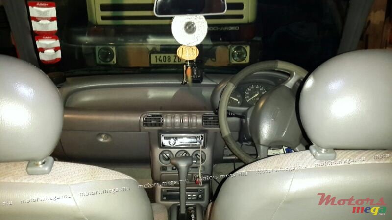 1995' Nissan Micra photo #5