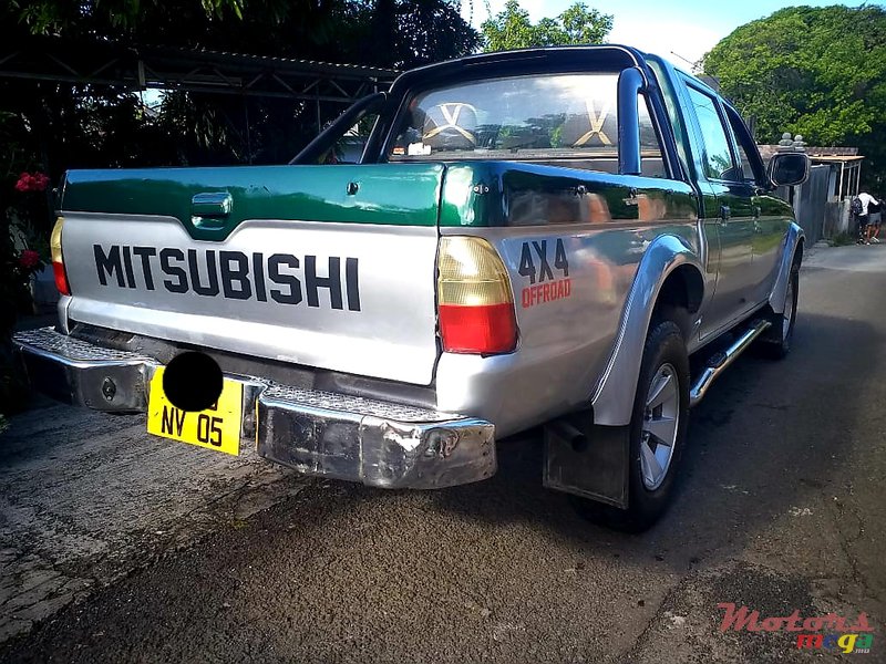 2005' Mitsubishi L 200 4×4 turbo intercooler photo #7