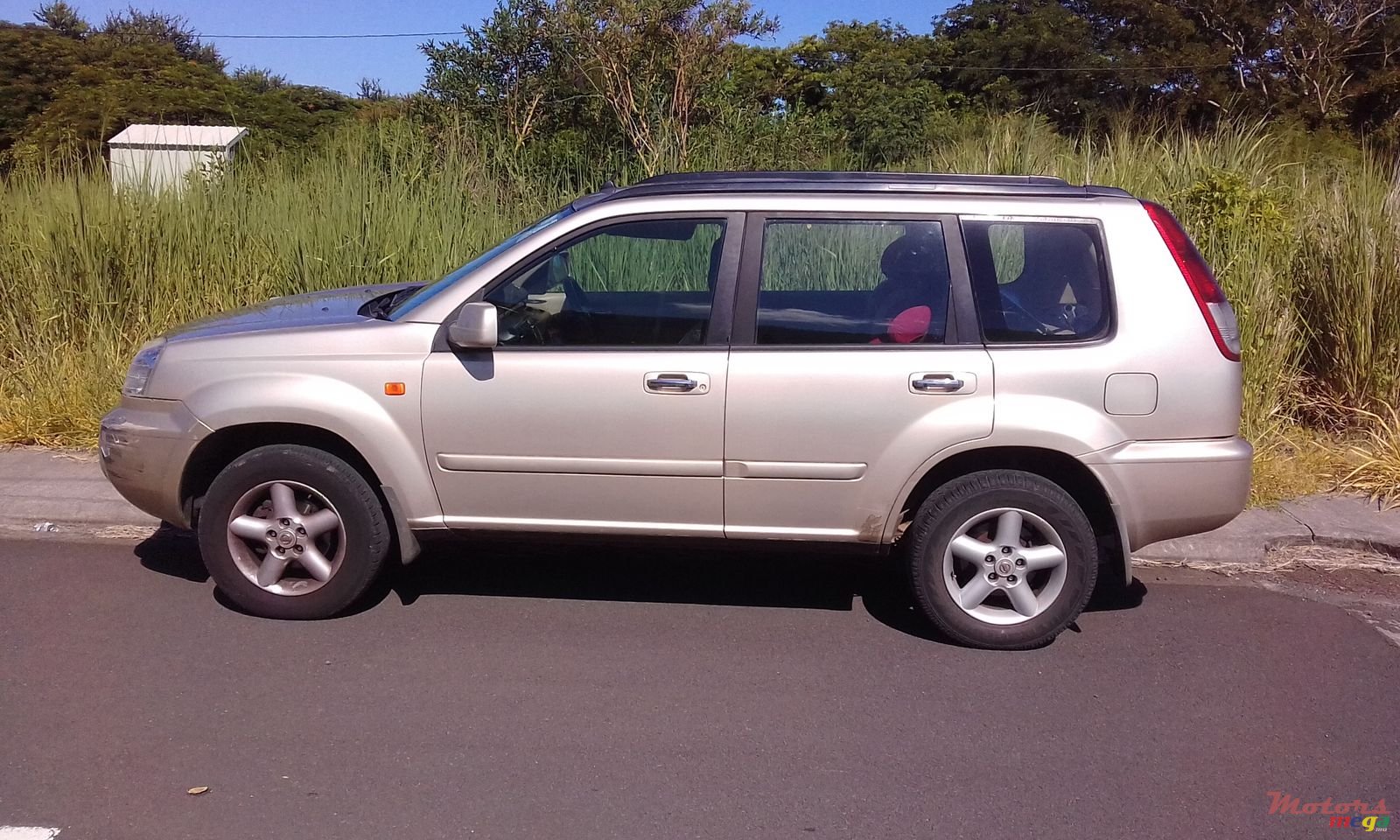2003' Nissan X-Trail photo #1