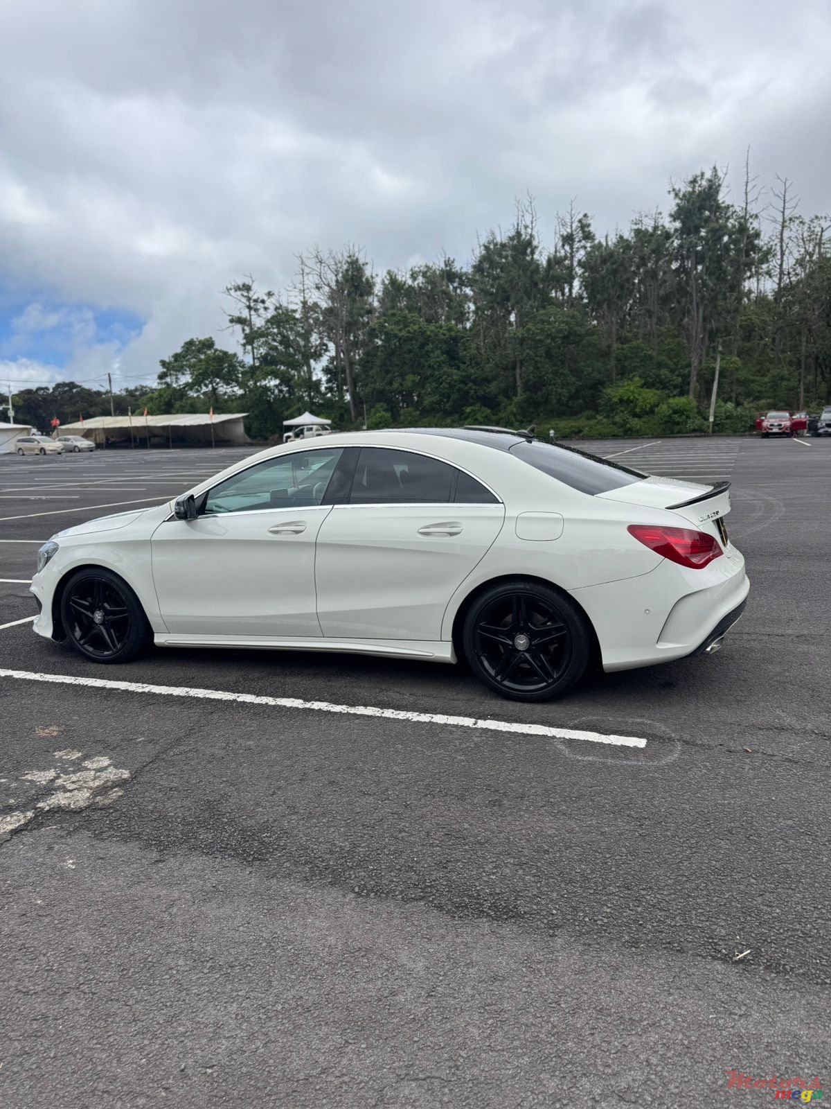 2016' Mercedes-Benz CLA 180 photo #2