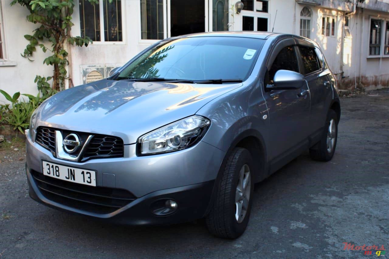 2013' Nissan Qashqai Acenta photo #1