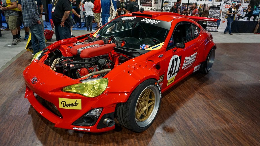 Watch The Ferrari-powered Toyota 86 Drift Its Heart Out