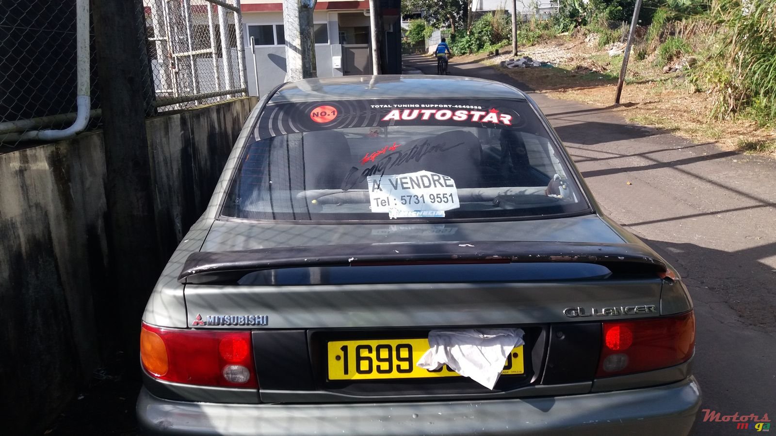 1993' Mitsubishi Lancer photo #2