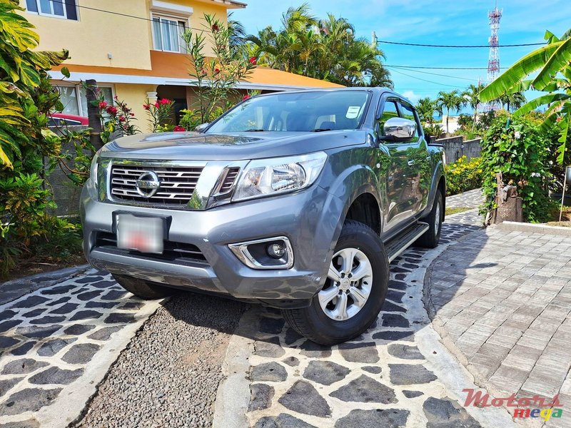 2019' Nissan Navara 2WD 2.5 photo #4