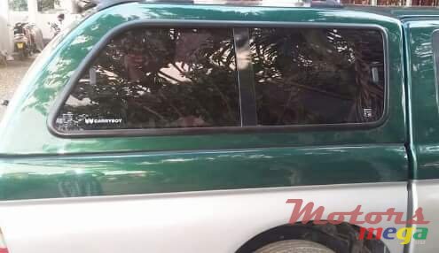 2007' Mitsubishi L 200 photo #2