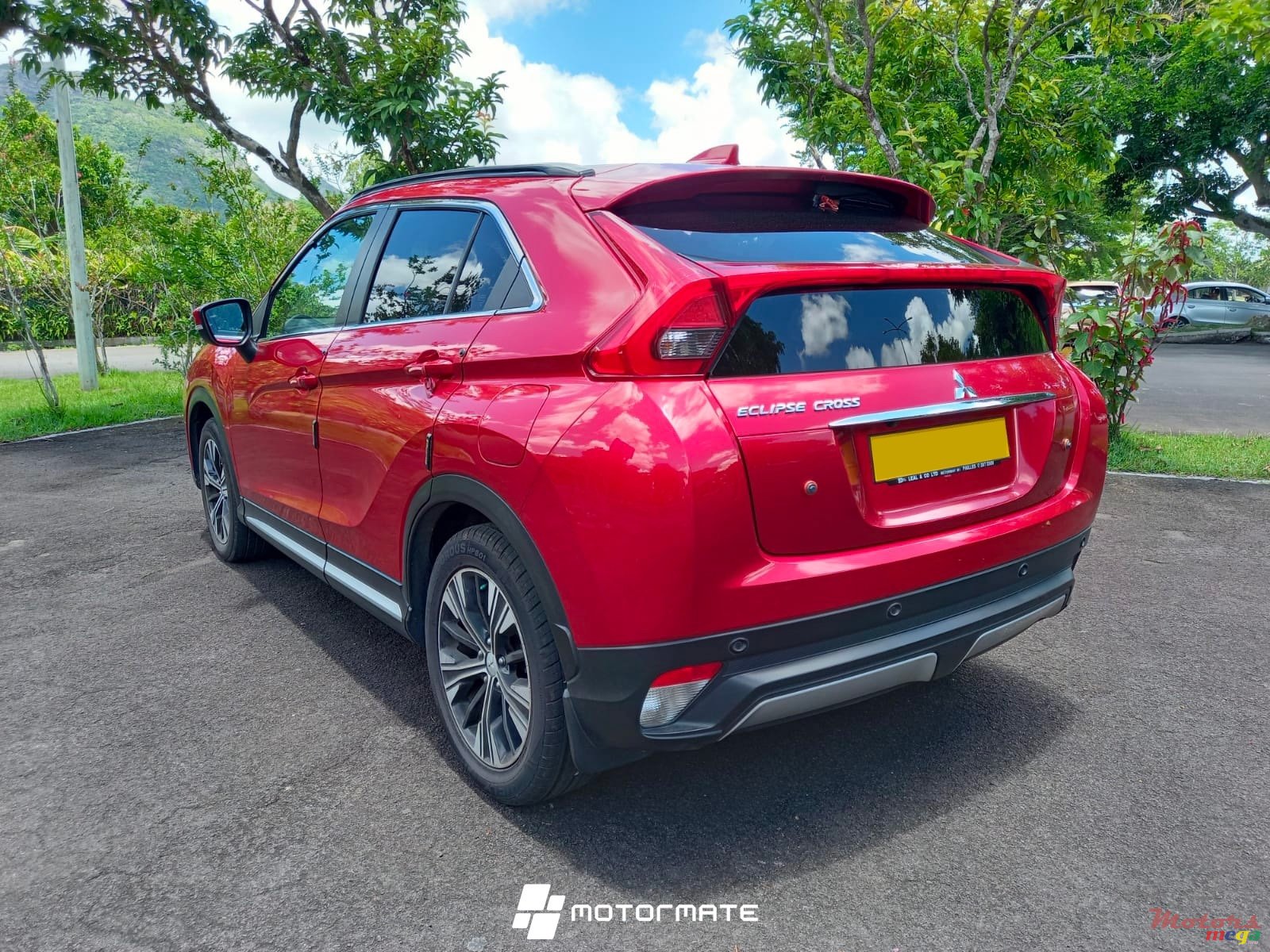 2020' Mitsubishi Eclipse Cross photo #3