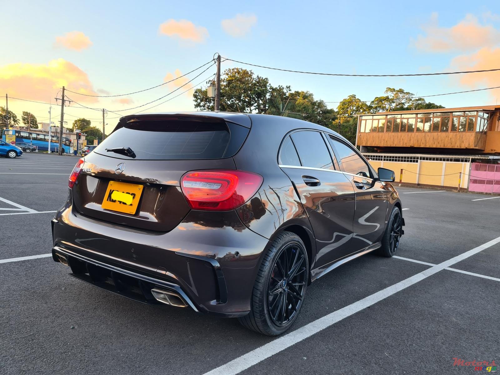 2015' Mercedes-Benz A 180 Automatic photo #2