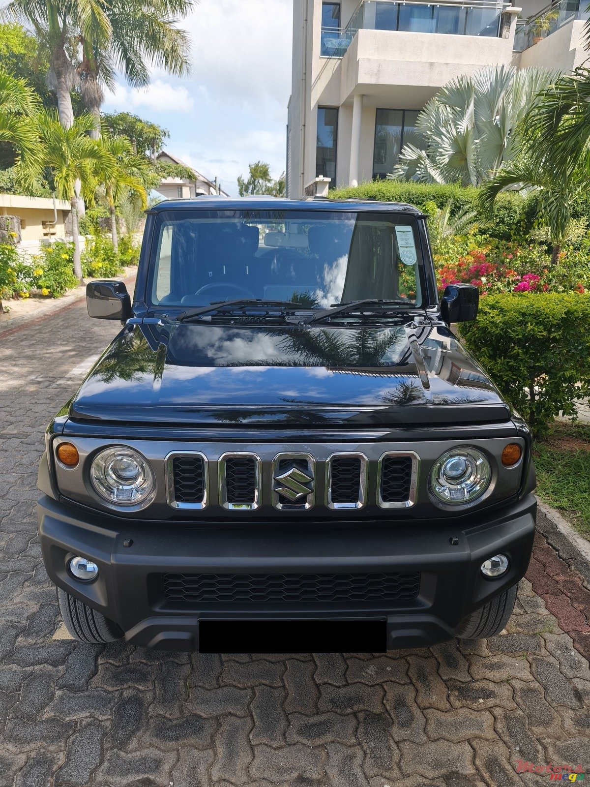 2025' Suzuki Jimny GLX photo #1