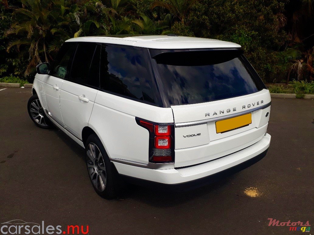 2016' Land Rover Range Rover Vogue 3.0 TDV6 photo #4