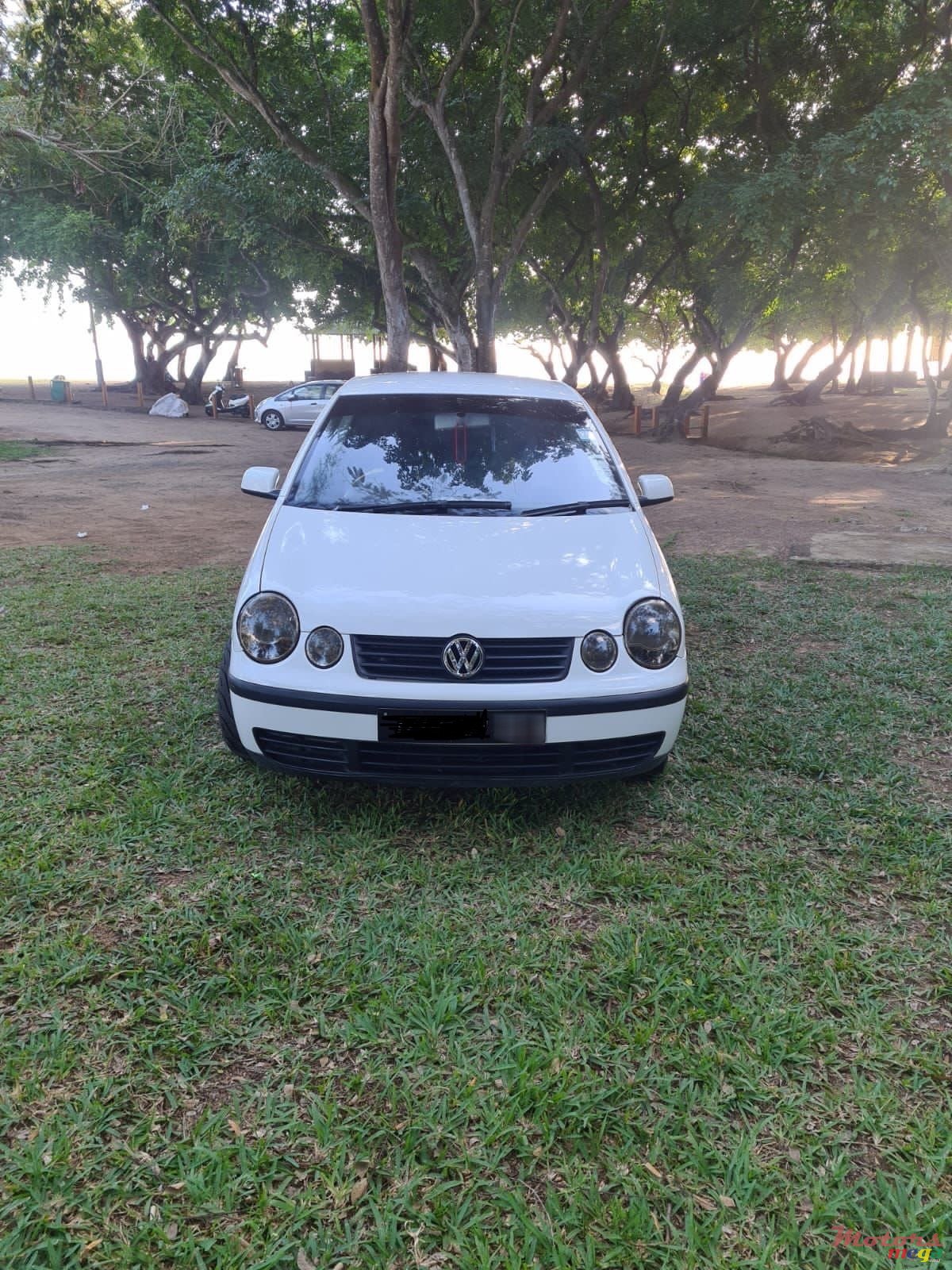 2005' Volkswagen Polo photo #3