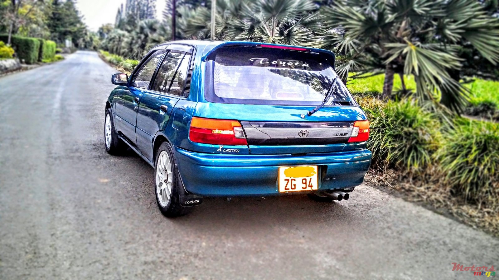 1994' Toyota Starlet photo #1
