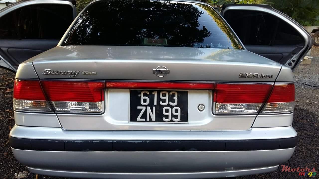 1999' Nissan B15 photo #1