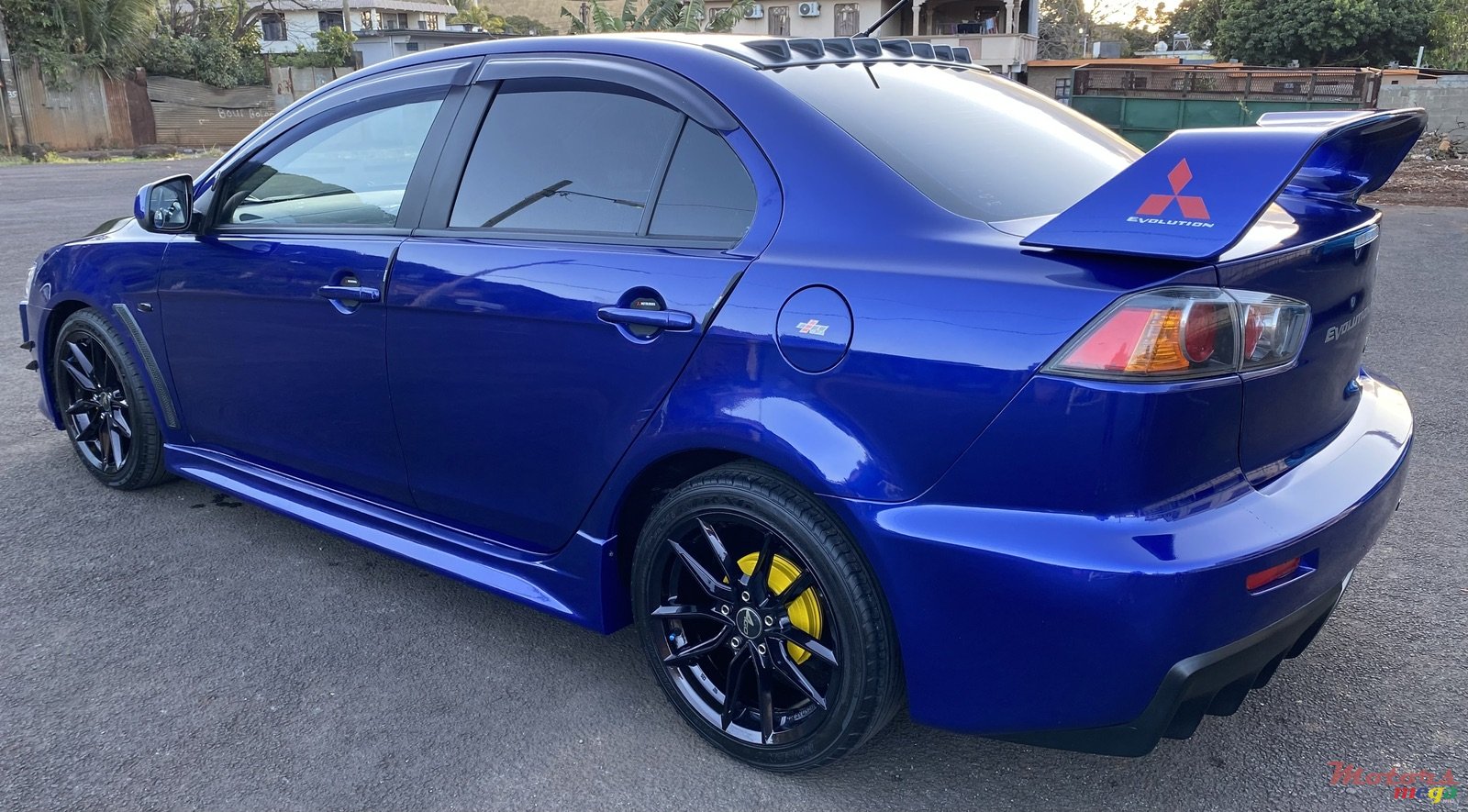 2009' Mitsubishi Lancer Ex photo #5