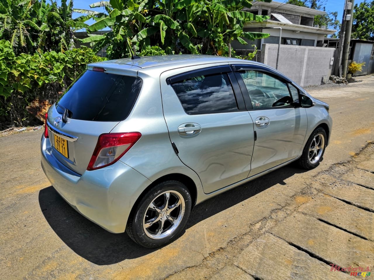 2011' Toyota Vitz Limited edition 1300cc photo #1